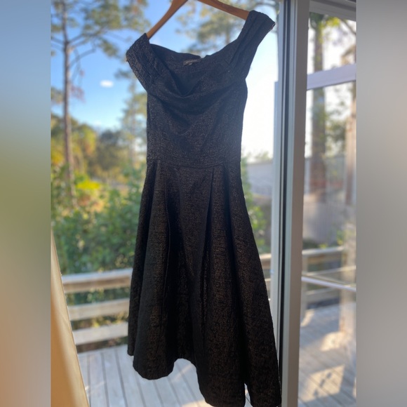 Modcloth "Kettle Corn" Women’s Dress Metallic Black Sz XS by Emily& Fin - Picture 3 of 9